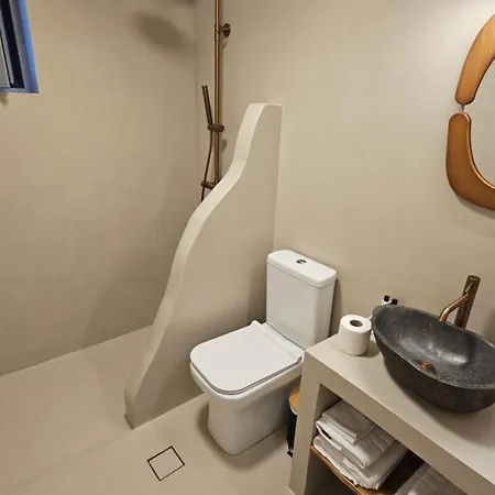 Doto With Private Pool 빌라 *